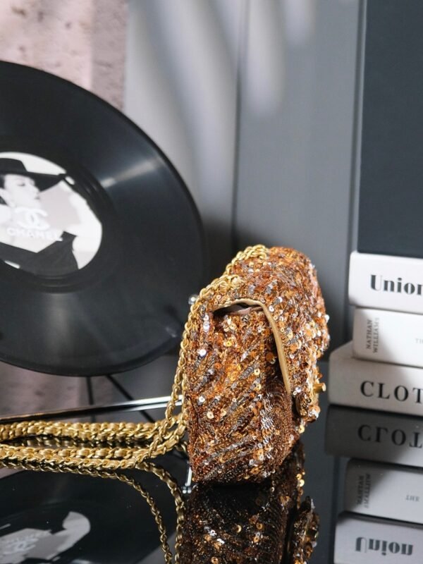 CHL CF 19 Autumn High-end Workshop 21cm