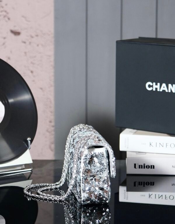 CHL 25c Handmade Sequined Flap Bag 21cm cf