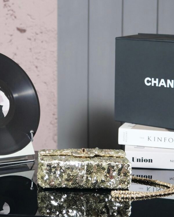 CHL 25c Handmade Sequined Flap Bag 21cm cf