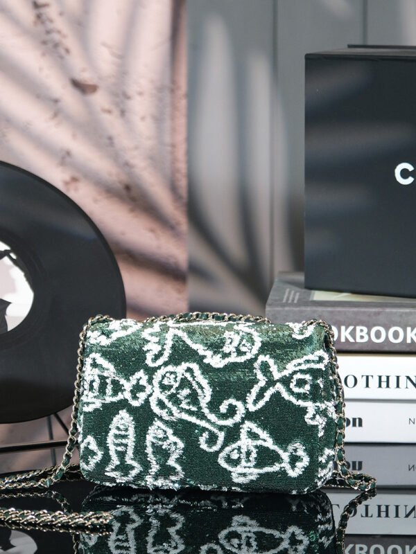 CHL 25c Handmade Sequined Flap Bag 21cm cf