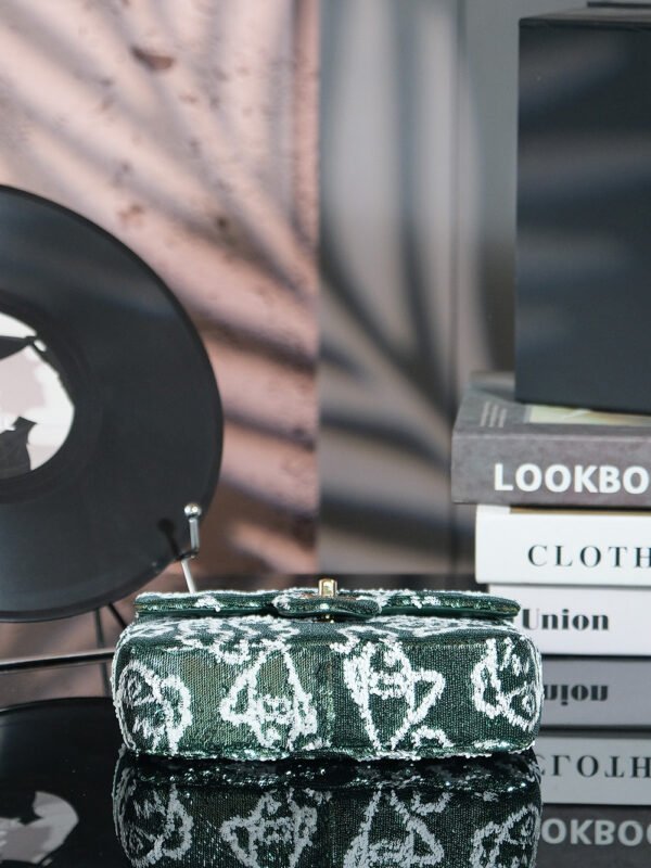 CHL 25c Handmade Sequined Flap Bag 21cm cf