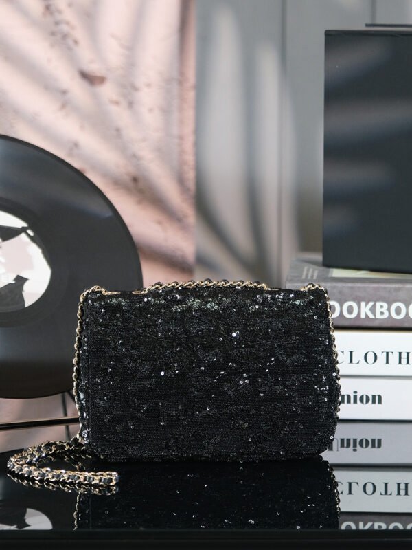 CHL 24k sequin logo beaded bag autumn and winter 20cm cf