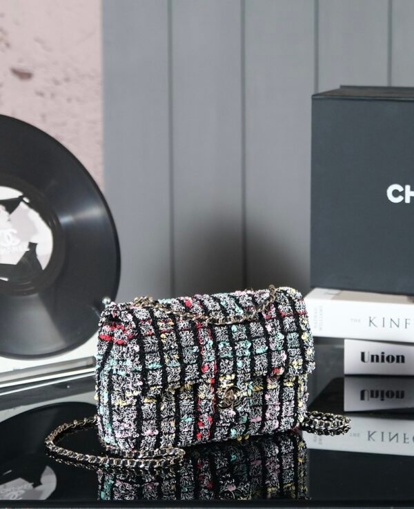 CHL 25c Handmade Sequined Flap Bag 21cm cf