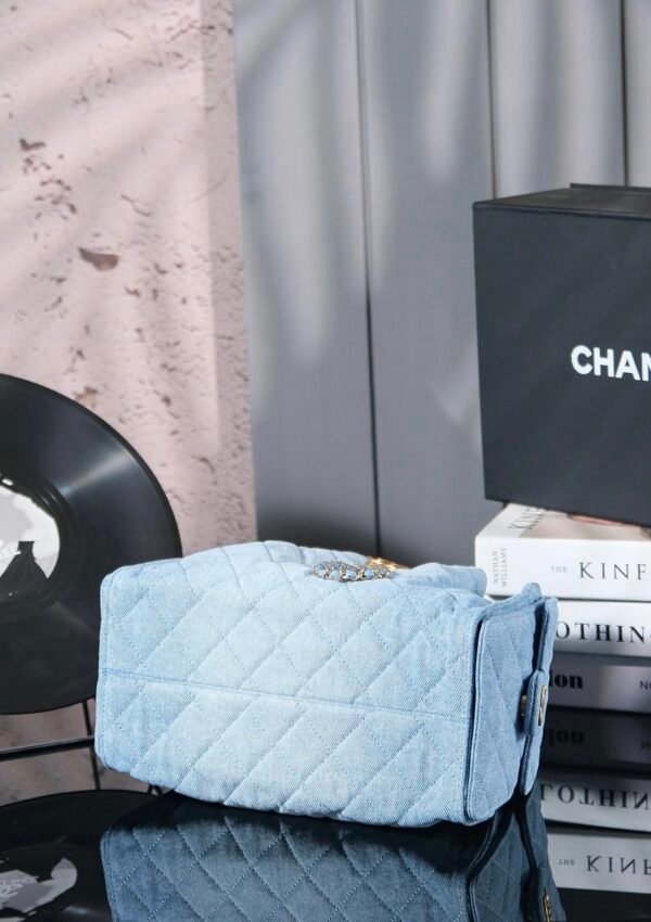 CHL 25c Early Spring Catwalk Series 30cm 25P Spring and Summer Denim Hobo AS5293