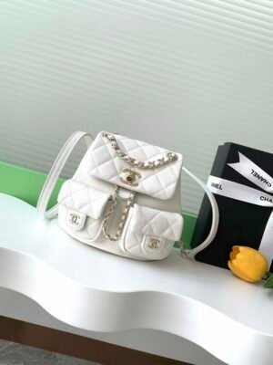 CHL 23A Cowhide Little Frog Backpack AS3787 17.5cm