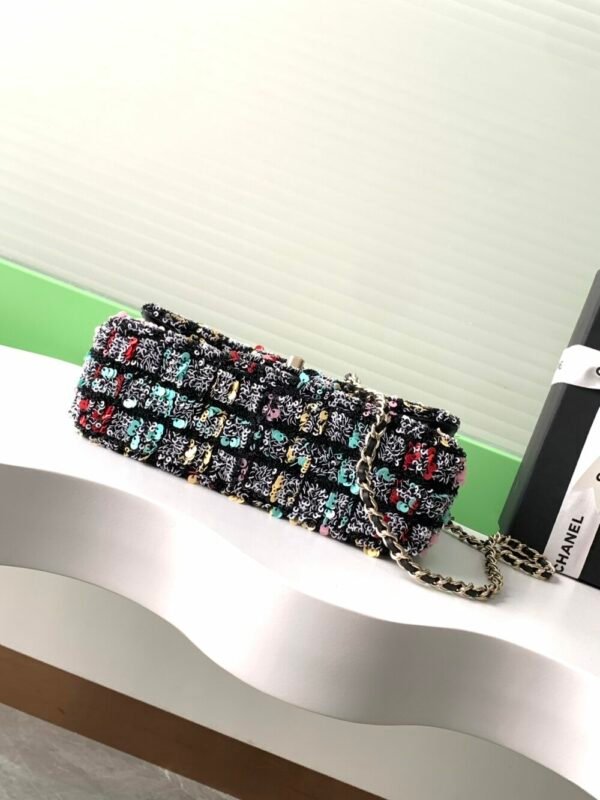 CHL 25c CF AS4561 20cm Sequins Beads