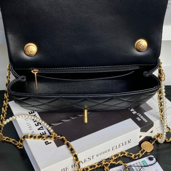 CHL 25P Spring/Summer Collection AP5353 Mini Flap Bag 22cm