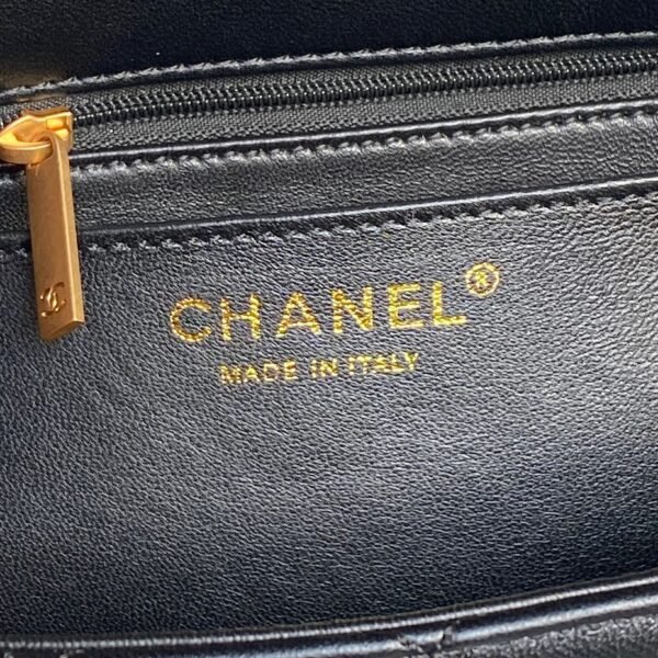 CHL 25P Spring/Summer Collection AP5353 Mini Flap Bag 22cm