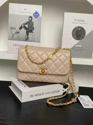 CHL 25P Spring/Summer Collection AP5353 Mini Flap Bag 22cm