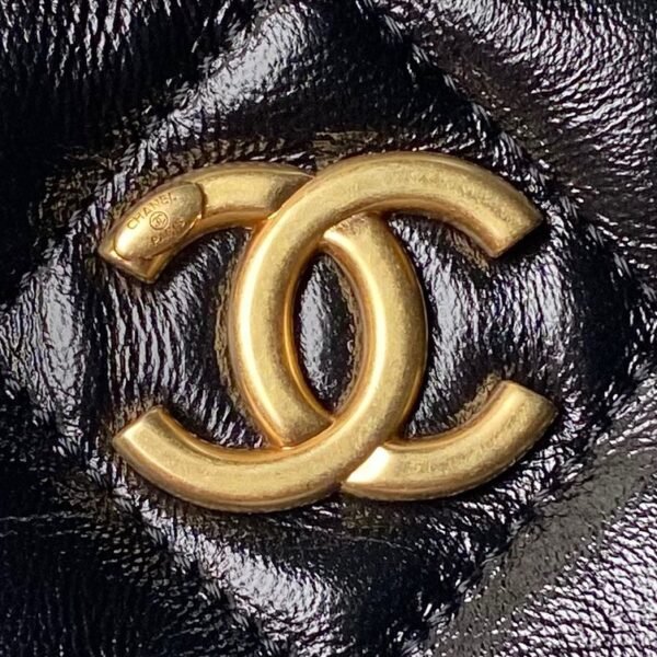 CHL 24A Underarm Bag AS4923 Hobo 38cm