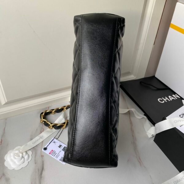 CHL 24A Underarm Bag AS4923 Hobo 38cm