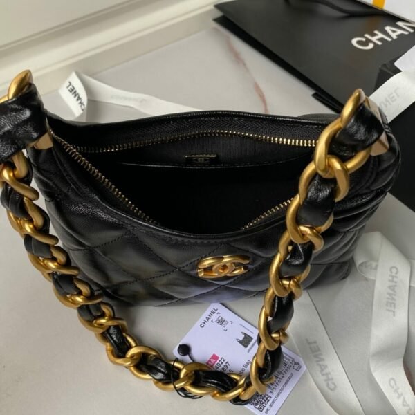 CHL 24A Underarm Bag AS4922 Hobo 22.5cm