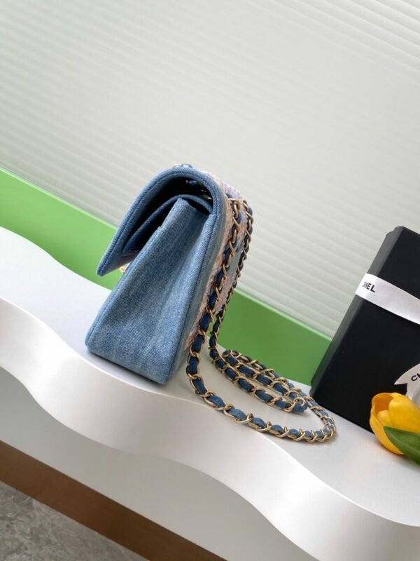 CHL Used CF denim blue and pink flowers 25cm