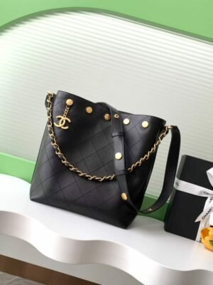 CHL 25P Rivet Bucket Bag AS5406 31cm