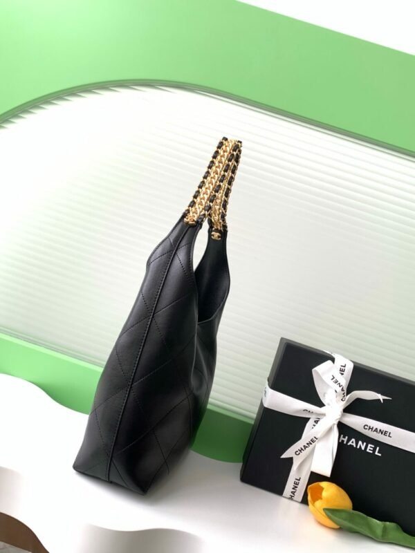 CHL 25p hobo underarm bag AS5403 27cm