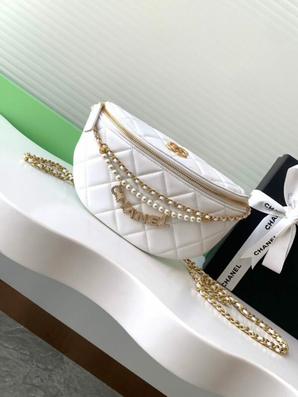CHL 24A Pearl Chain Waist Bag 24cm
