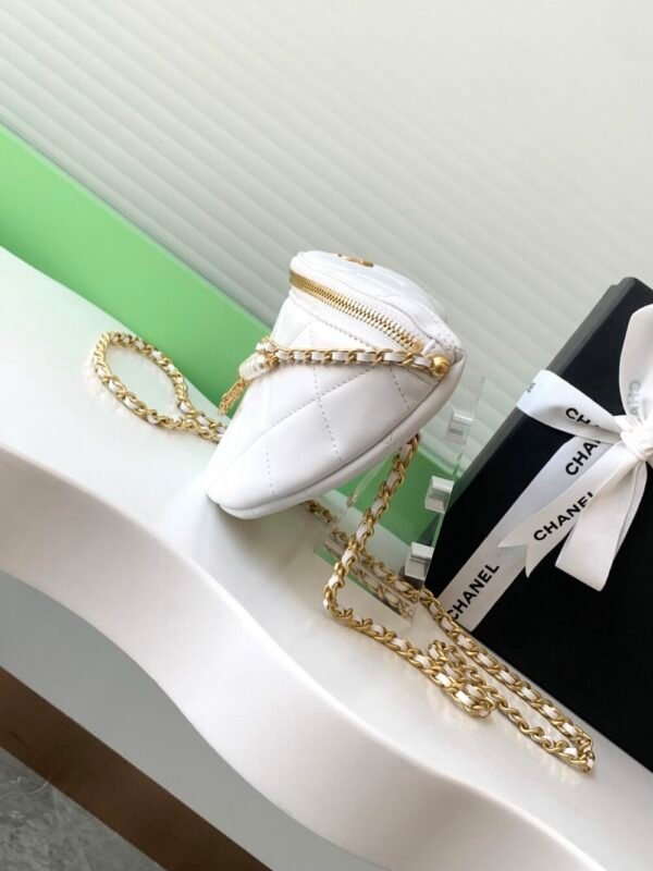 CHL 24A Pearl Chain Waist Bag 24cm