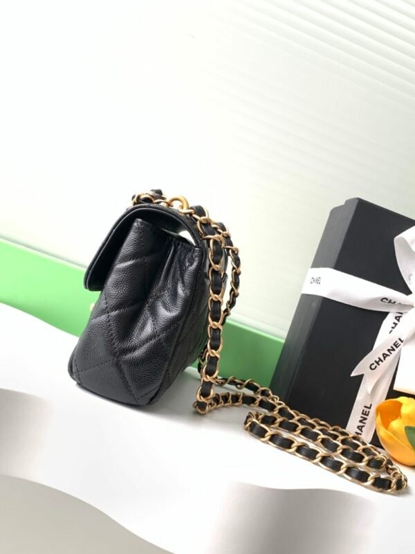 CHL 24C  cf Double chain caviar AS5239 18cm