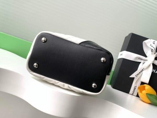 wsxc1743076032521_3 CHL Panda basket bag double C logo handbag AS6335 20cm