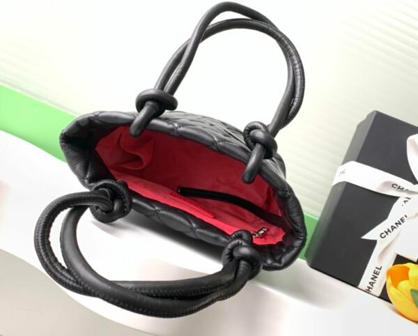 CHL Panda basket bag double C logo handbag AS6335 20cm