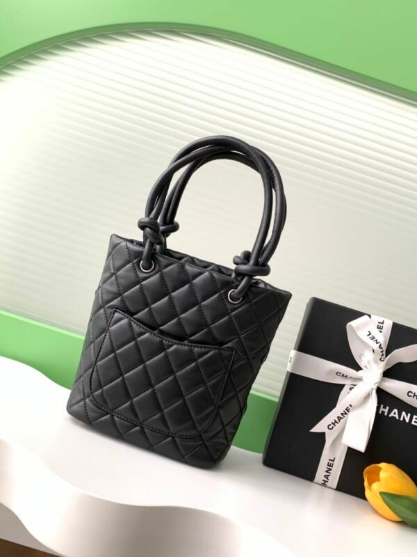 CHL Panda basket bag double C logo handbag AS6335 20cm