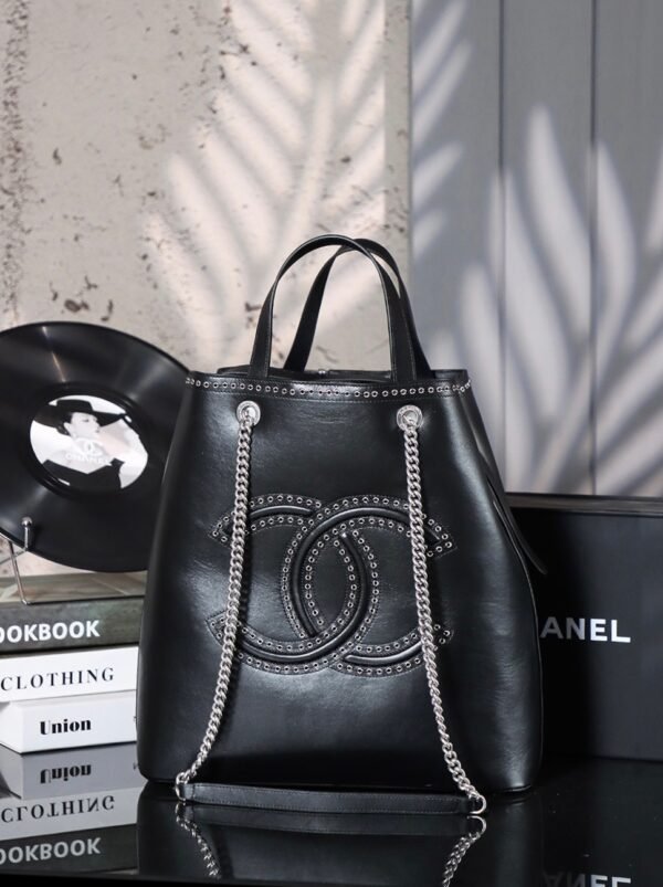 CHL Rivets craftsmanship limited edition 45cm tote