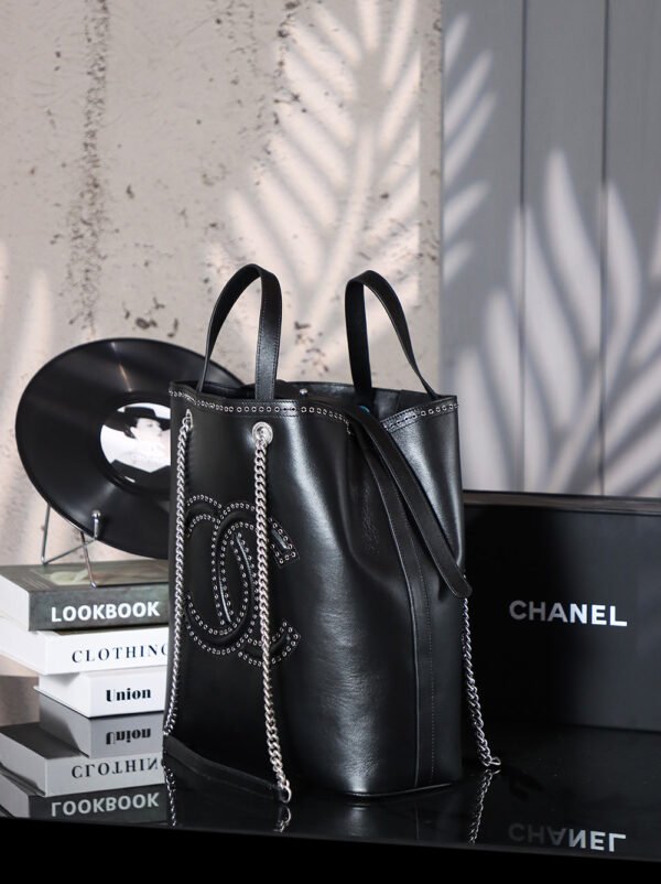 CHL Rivets craftsmanship limited edition 45cm tote