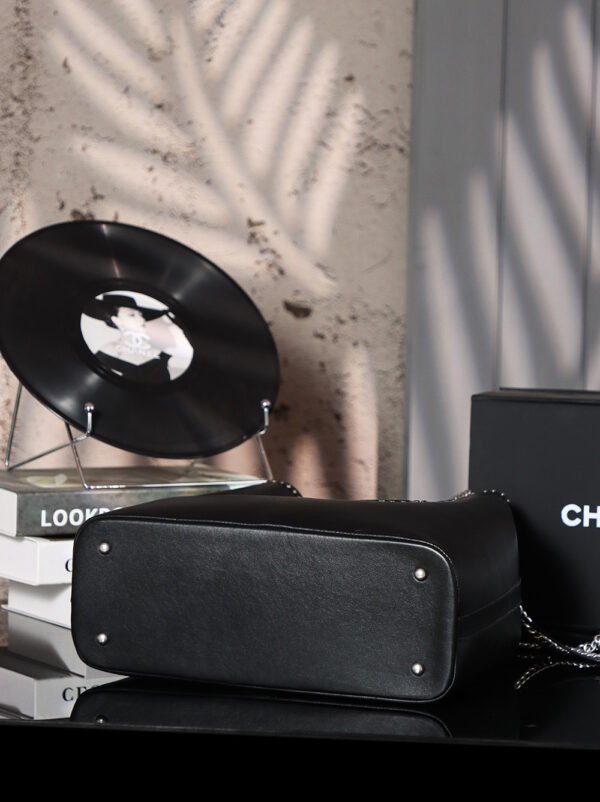 CHL Rivets craftsmanship limited edition 45cm tote