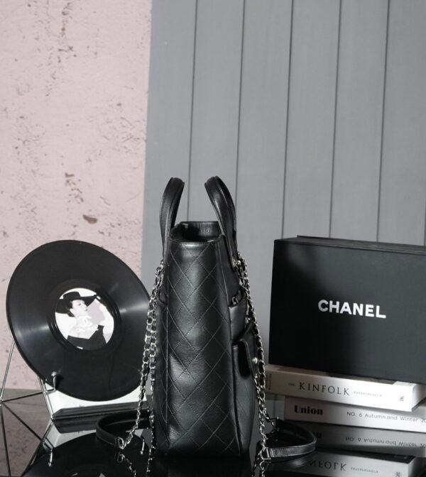 CHL Black and silver leather tote airport bag zipper shopping bag 39.5cm