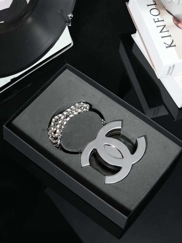 CHL 25c Resort Collection  Mirror Bag