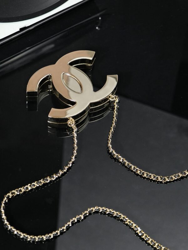 CHL 25c Resort Collection  Mirror Bag