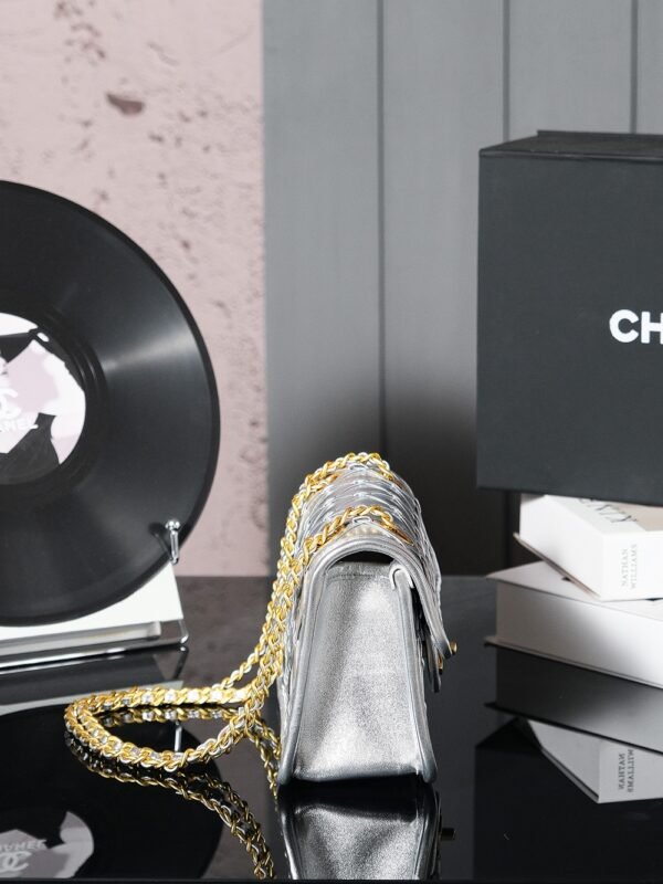 wsxc1743080807578_4 CHL 25c Early Spring Catwalk Hand-woven CF 20cm