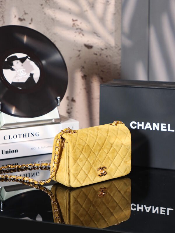 CHL 19cm mini box bag Suede cf