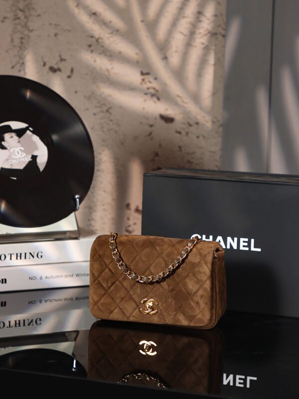 CHL 19cm mini box bag Suede cf