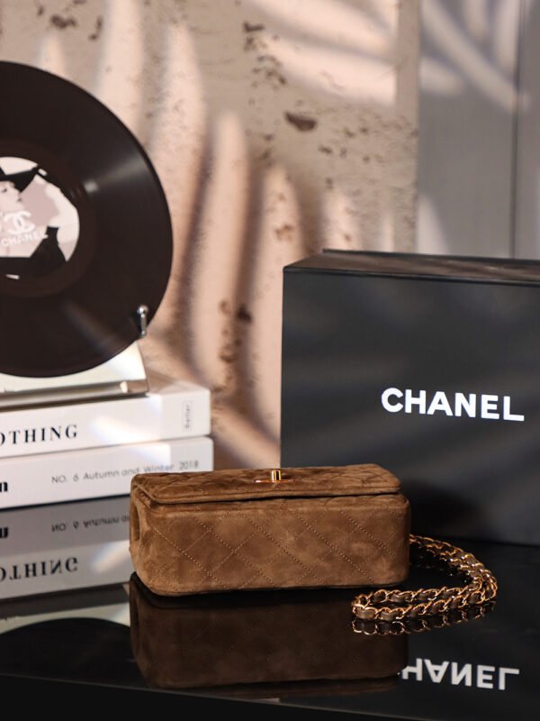 CHL 19cm mini box bag Suede cf