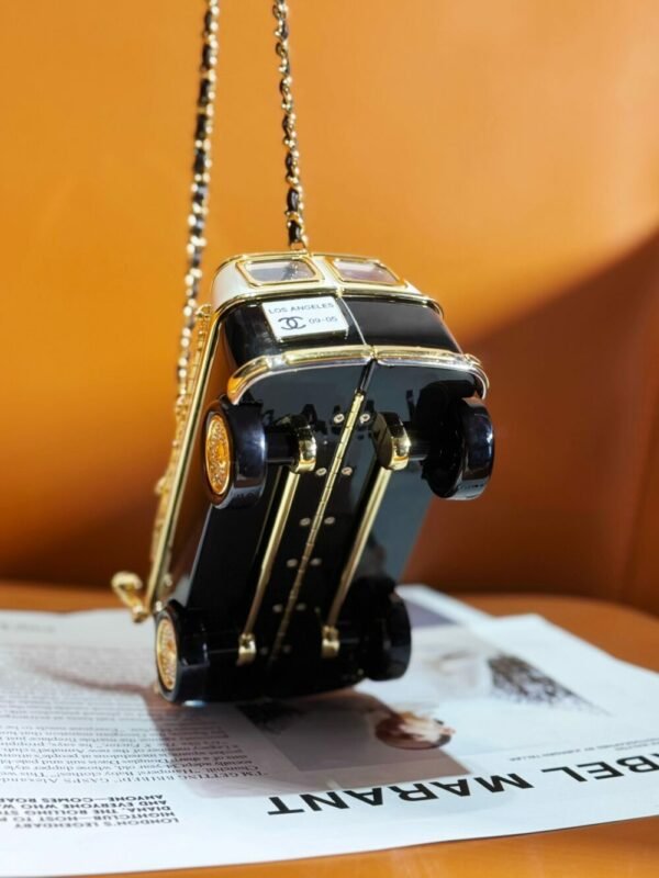 CHL 24 Spring and Summer Minibus Show Limited Edition Bus Car Bag 16cm