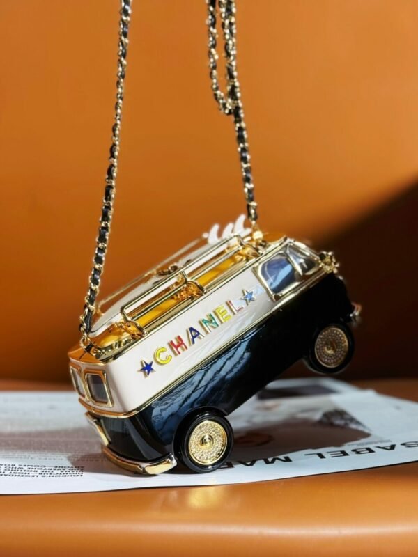 CHL 24 Spring and Summer Minibus Show Limited Edition Bus Car Bag 16cm