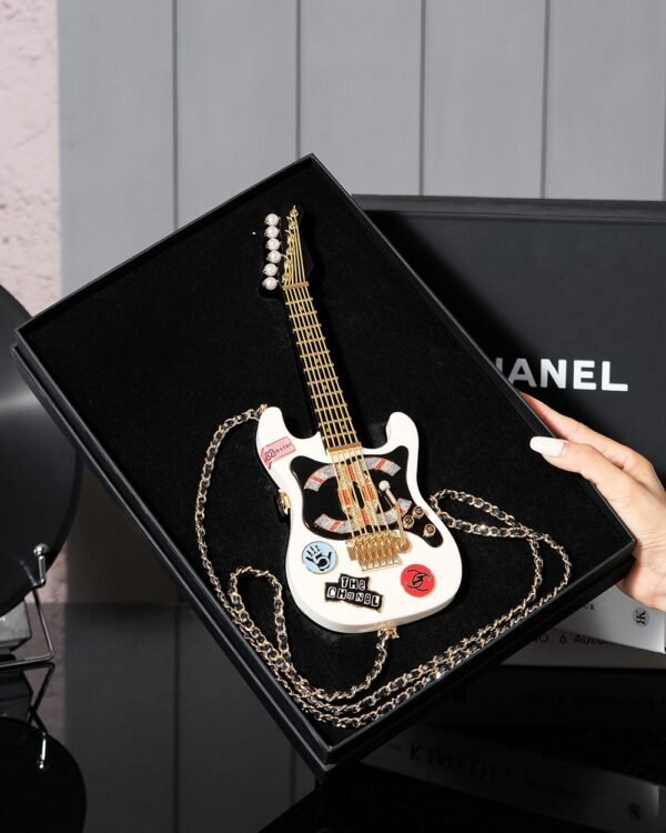 CHL 24a Guitar Dinner Box Bag AS4955 28cm