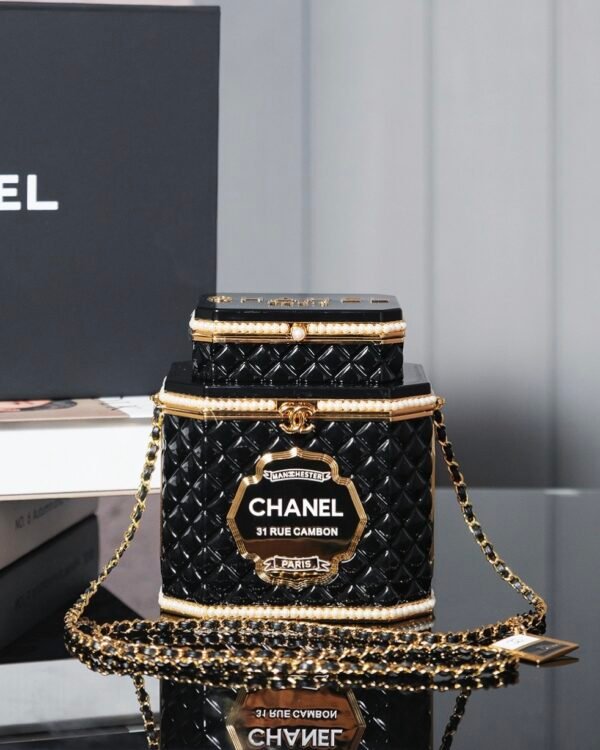 CHL 24A Manchester red brick wall 12cm