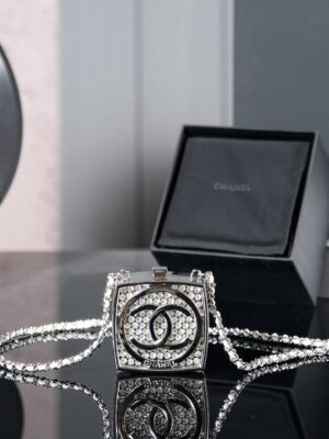 CHL 25A Early Spring Series Boutique Makeup Cake Box 7.2cm