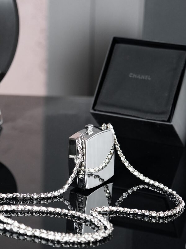 CHL 25A Early Spring Series Boutique Makeup Cake Box 7.2cm