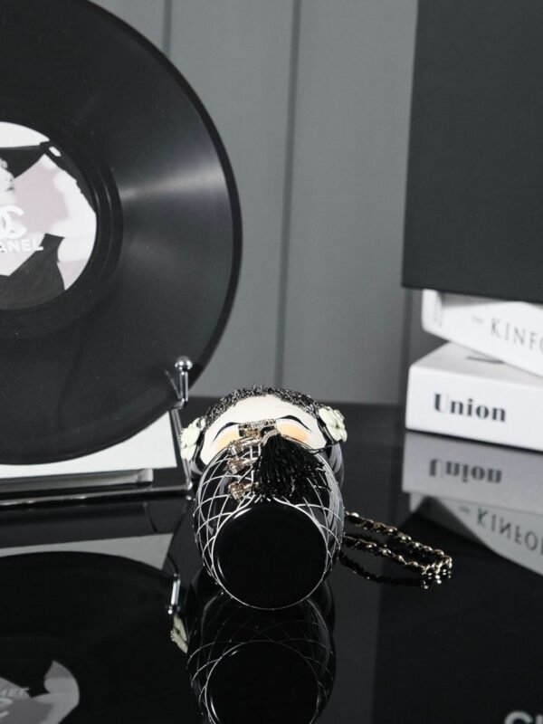 CHL Collector Heavy Industry Series china doll 18cm