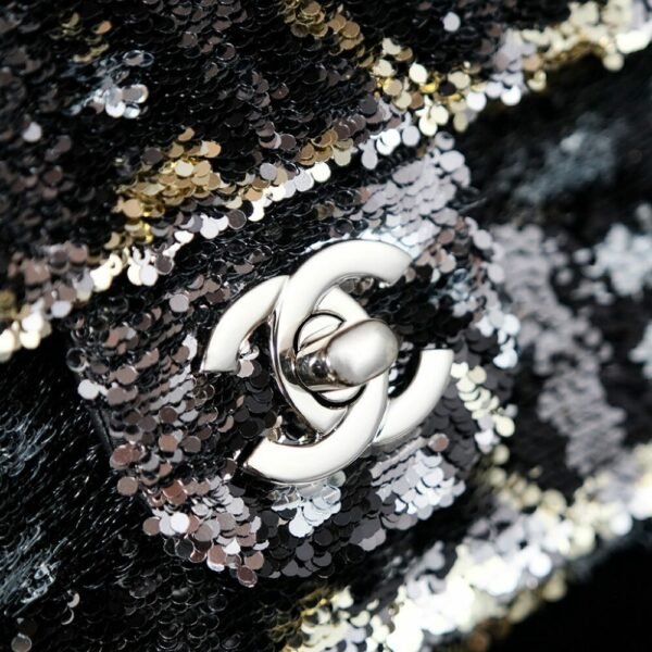 CHL Heavy Industry Series Collectibles Flap Bag Sequin Bag Bead Bag 20cm