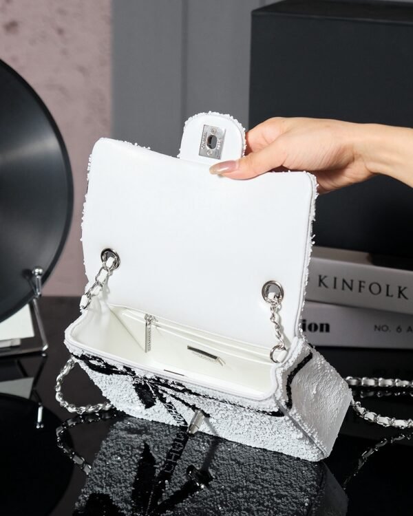 CHL 24b Heavy Industry Series Collectibles Flap Bag Sequin Bead 20cm