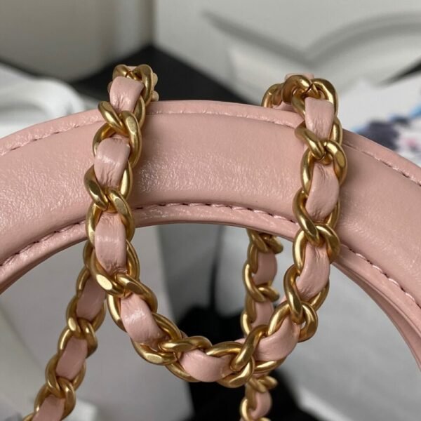 CHL handbags from the Fall/Winter 2023/24 collection AS4416 19cm