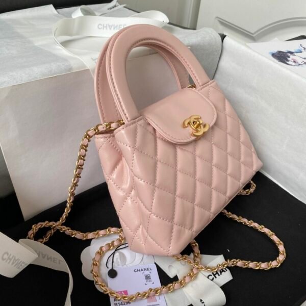 CHL handbags from the Fall/Winter 2023/24 collection AS4416 19cm