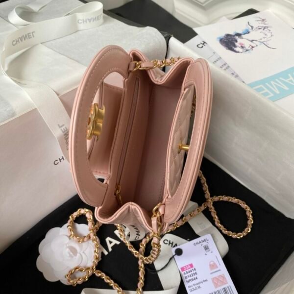 CHL handbags from the Fall/Winter 2023/24 collection AS4416 19cm