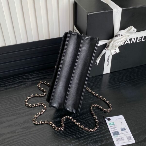 CHL 24k rhinestone handle bellows bag AP4293 18.5cm