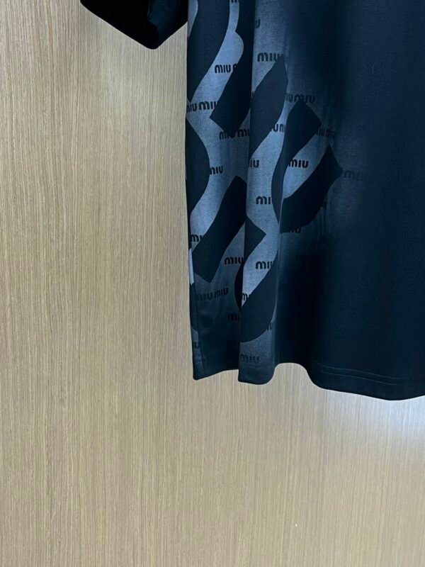 Luxury Designer Fashion men short sleeves T shirt-145