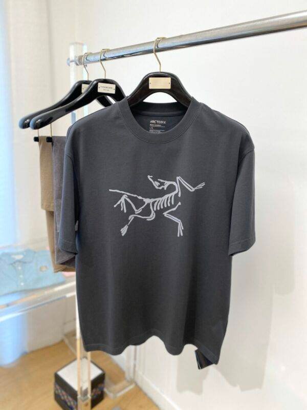 Luxury Designer Fashion men short sleeves T shirt-626